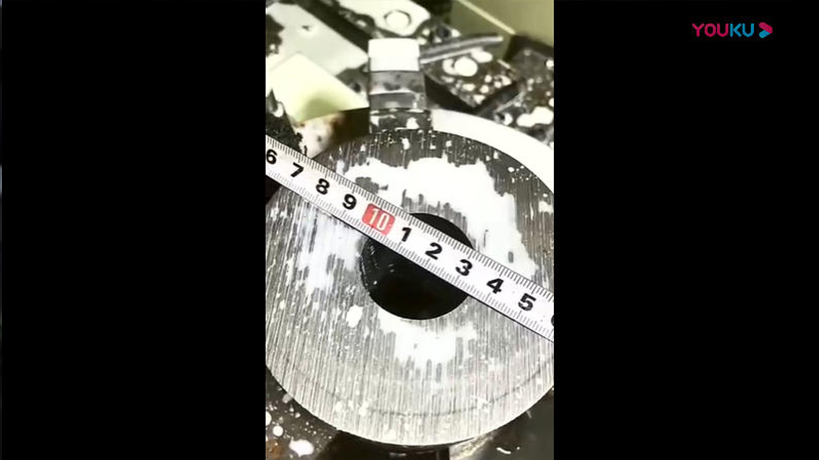 液壓缸活塞鉆孔